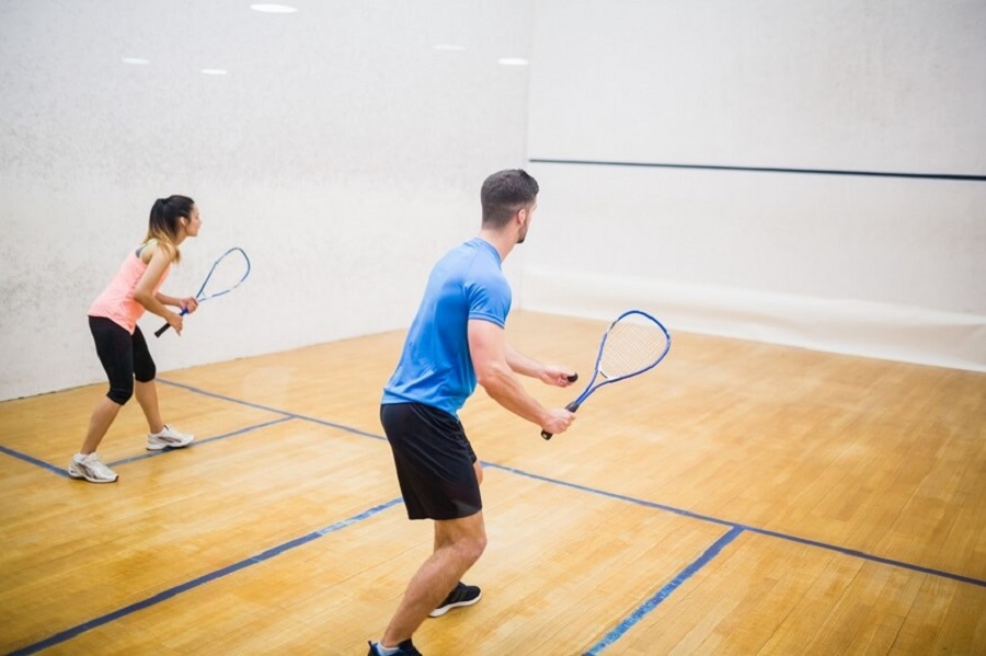 Squash là môn thể thao gì?