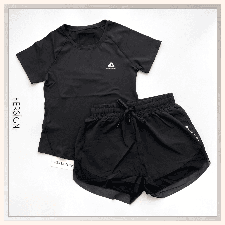 all-black-phong-cach-toi-gian-nhung-khong-nham-chan
