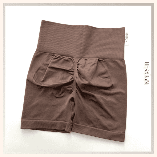 mocha-mousse-xu-huong-mau-sac-cua-nam-2025-hersign-co-gi