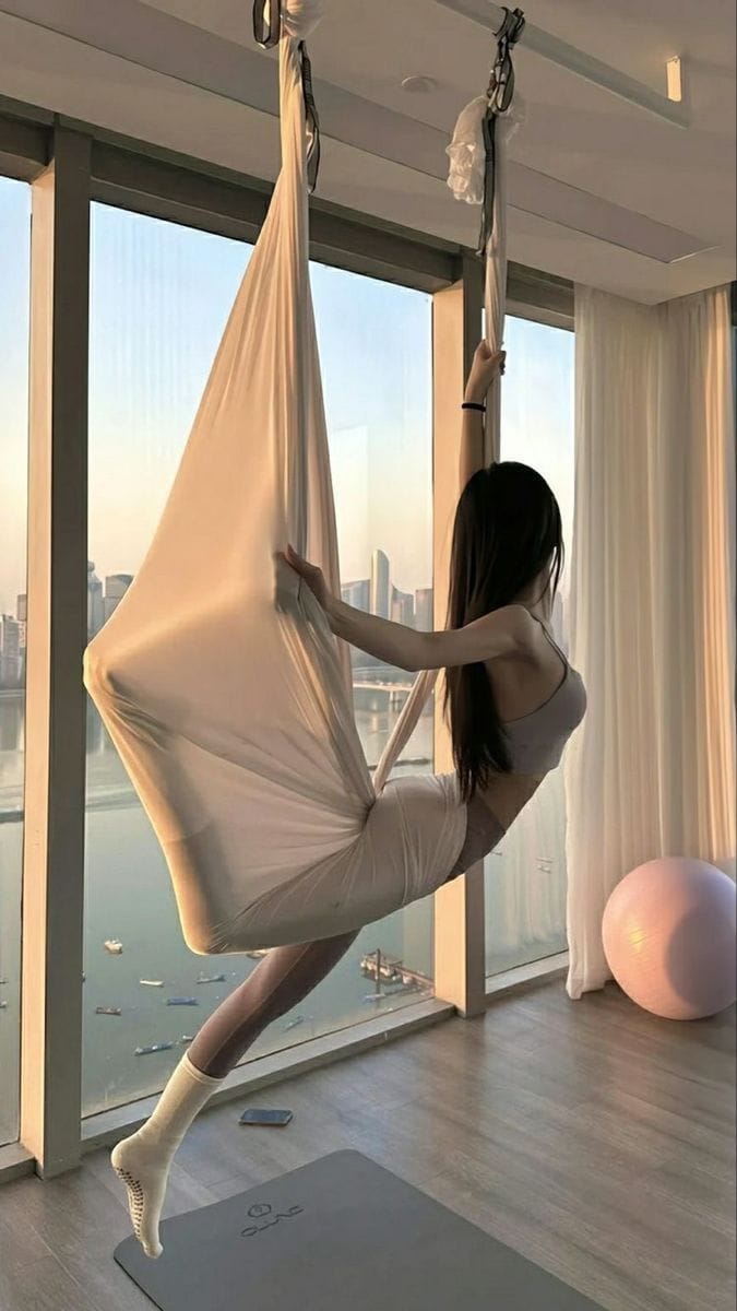 yoga-day-ban-da-thu