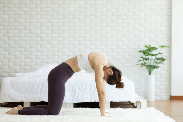 hanh-trinh-yeu-co-the-cua-xuan-tren-tham-yoga