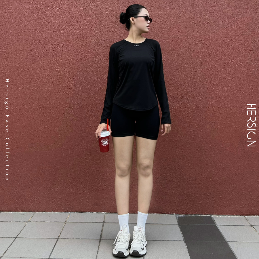 hersign-ao-dai-tay-form-suon-vat-tron-ao-the-thao-nu-ao-tap-gym-yoga-choi-pickleball-tennis-nu-ao29-bst-hersign-ease-7