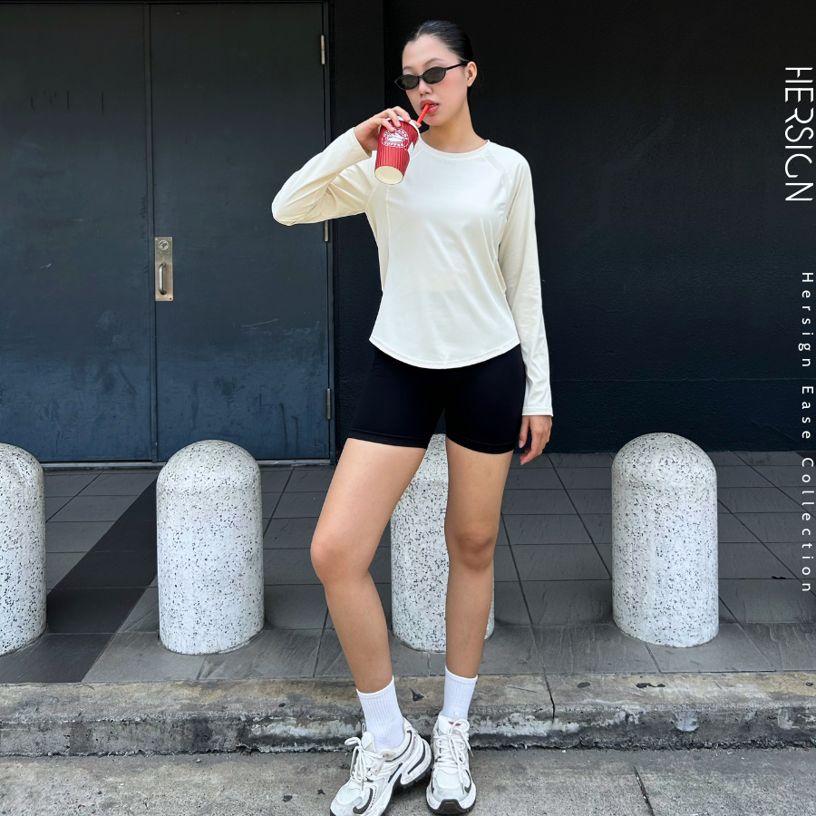 hersign-ao-dai-tay-form-suon-vat-tron-ao-the-thao-nu-ao-tap-gym-yoga-choi-pickleball-tennis-nu-ao29-bst-hersign-ease-8